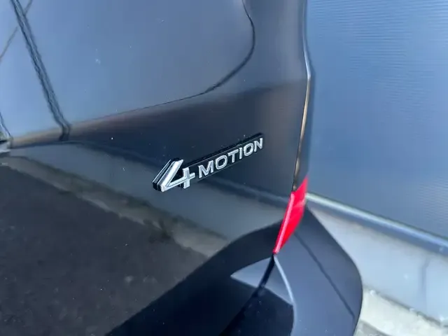 Volkswagen T7 Caravelle