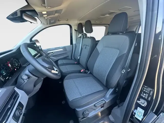 Volkswagen T7 Caravelle