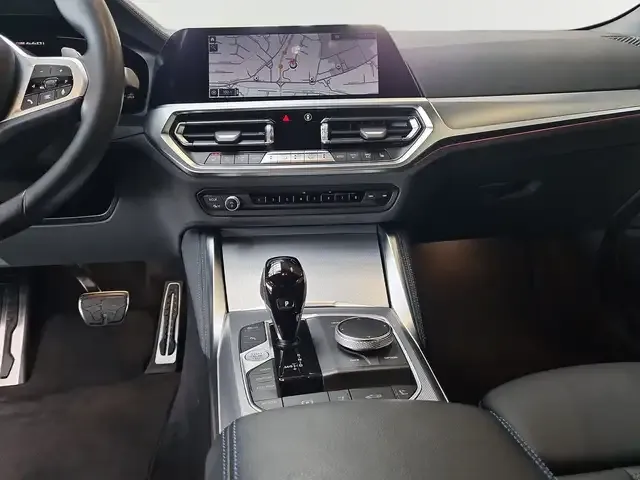 BMW 440