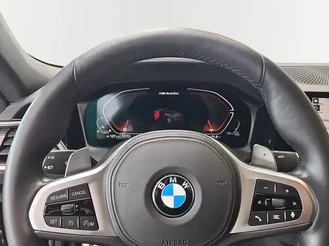 BMW 440