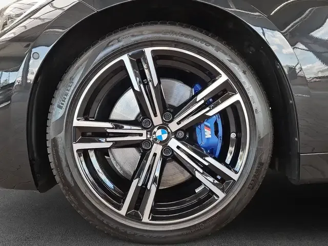BMW 440