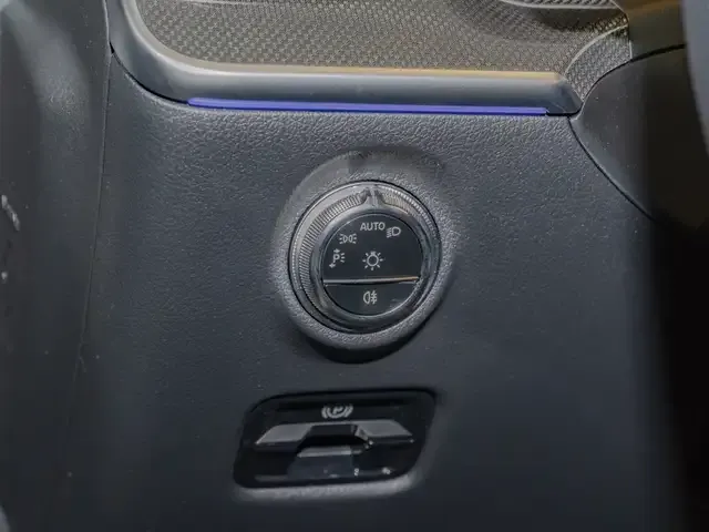 Mercedes-Benz CLE 220