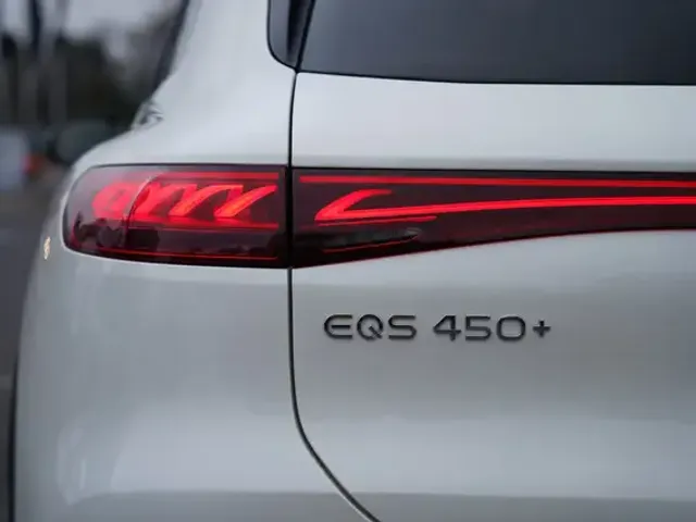 Mercedes-Benz EQS SUV