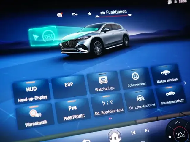 Mercedes-Benz EQS SUV