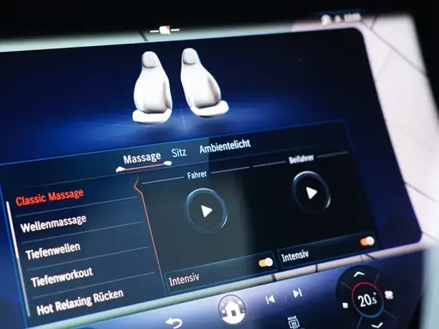 Mercedes-Benz EQS SUV