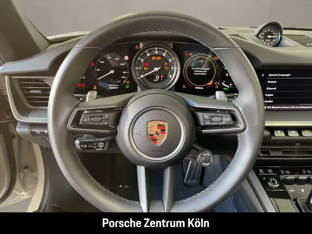 Porsche 992