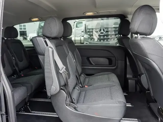 Mercedes-Benz EQV 300