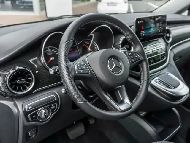 Mercedes-Benz EQV 300