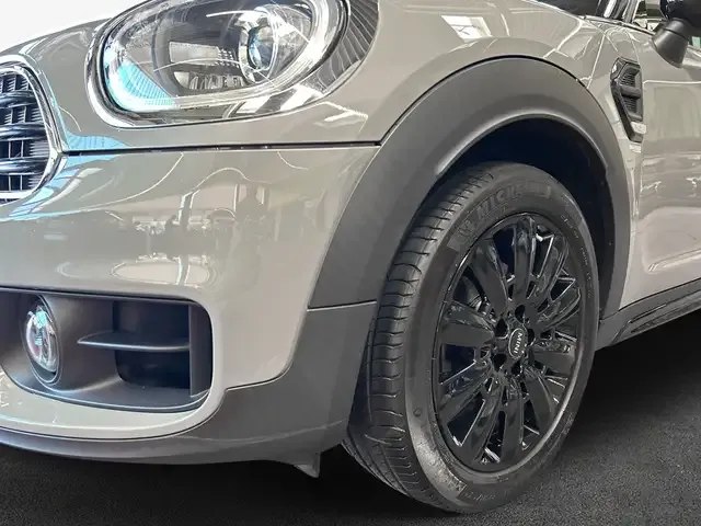 MINI Cooper Countryman