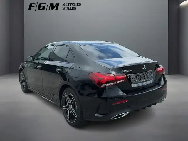 Mercedes-Benz A 250