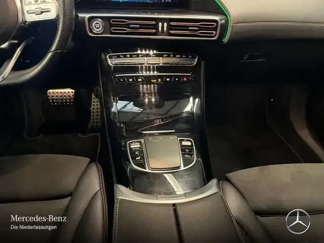 Mercedes-Benz EQC 400