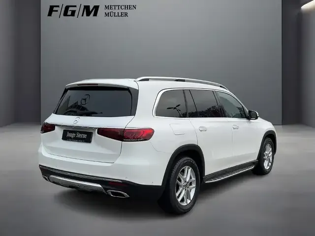 Mercedes-Benz GLS 400