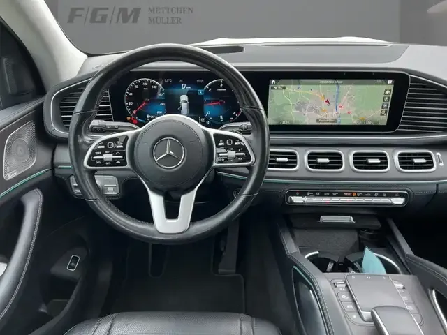 Mercedes-Benz GLS 400