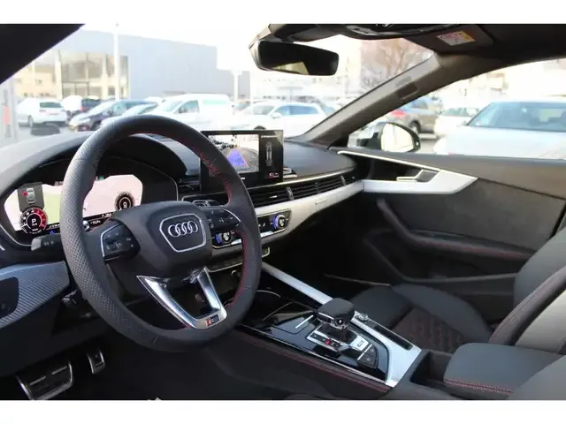 Audi RS5