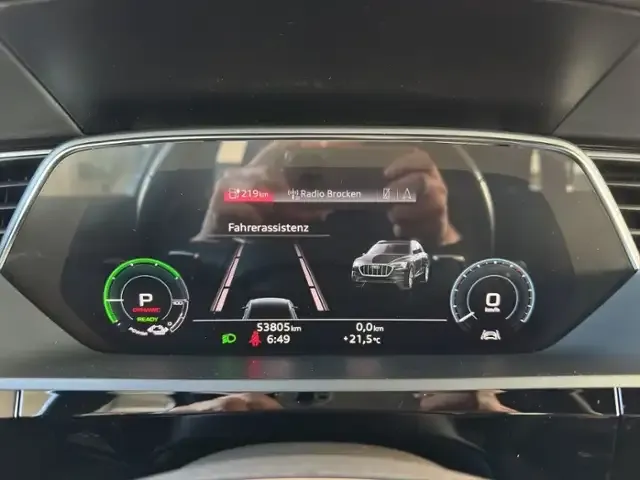 Audi e-tron