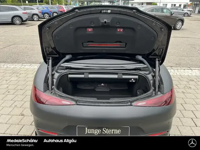 Mercedes-Benz SL 63 AMG