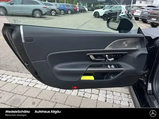 Mercedes-Benz SL 63 AMG