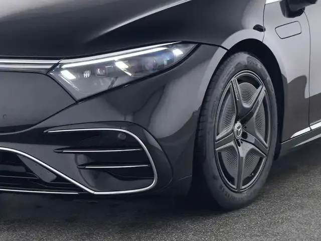 Mercedes-Benz EQS