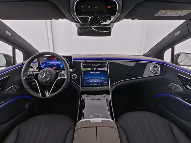 Mercedes-Benz EQS