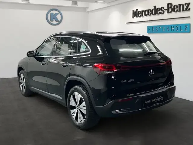 Mercedes-Benz EQA 250