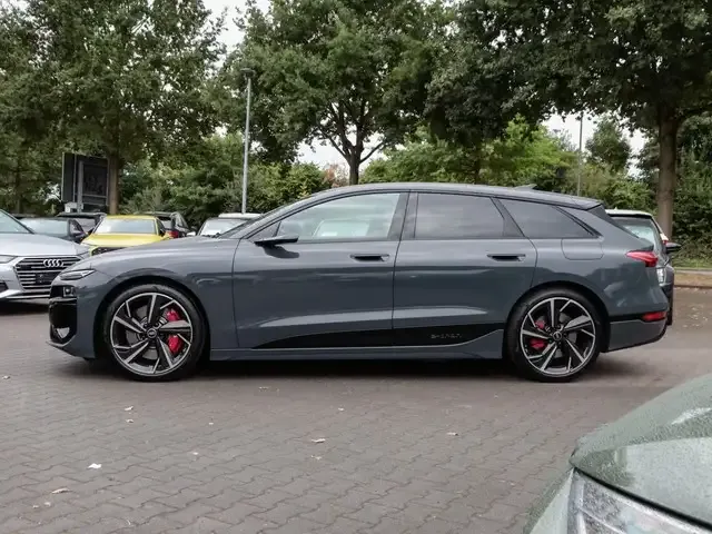 Audi S6 e-tron
