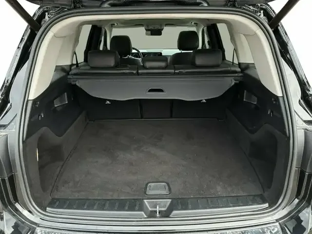 Mercedes-Benz GLB 250