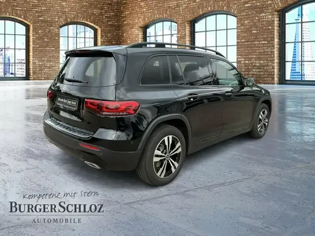 Mercedes-Benz GLB 250