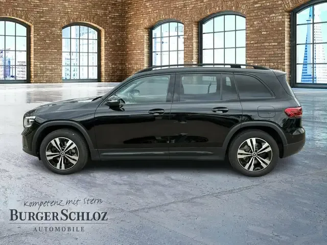 Mercedes-Benz GLB 250