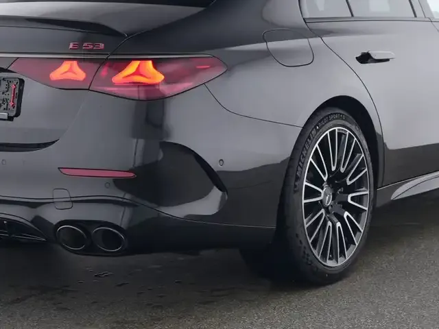 Mercedes-Benz E 53 AMG