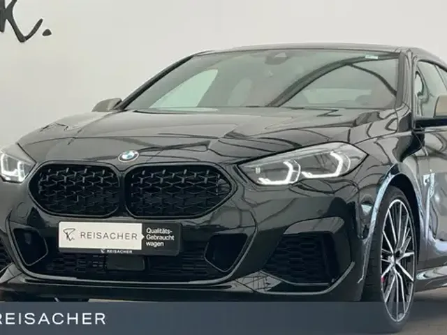 BMW 235
