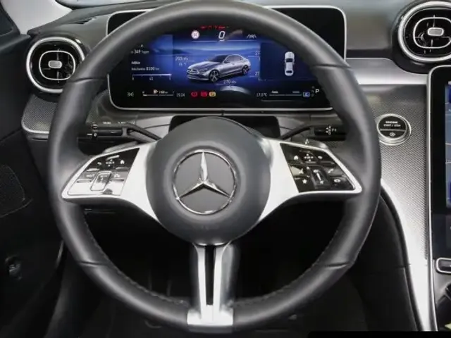 Mercedes-Benz C 220