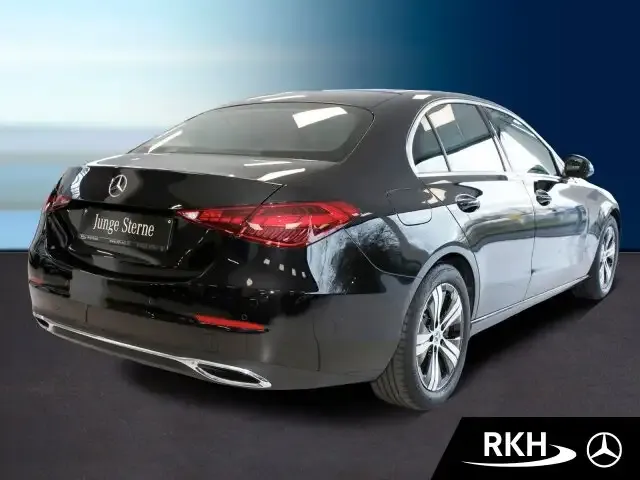 Mercedes-Benz C 220