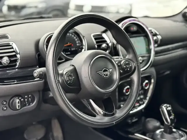 MINI Cooper Clubman