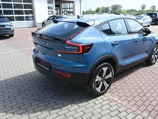 Volvo C40