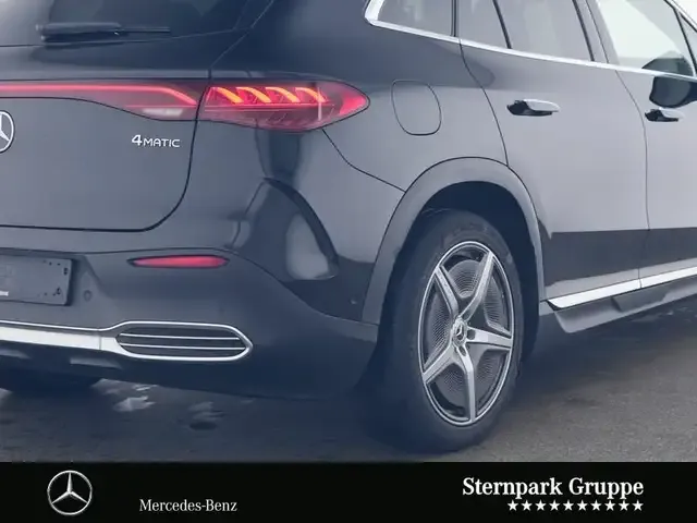 Mercedes-Benz EQE SUV