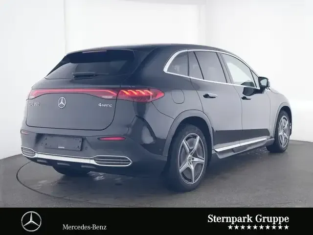Mercedes-Benz EQE SUV
