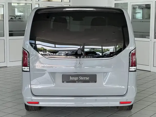 Mercedes-Benz EQV 300