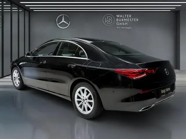 Mercedes-Benz CLA 180
