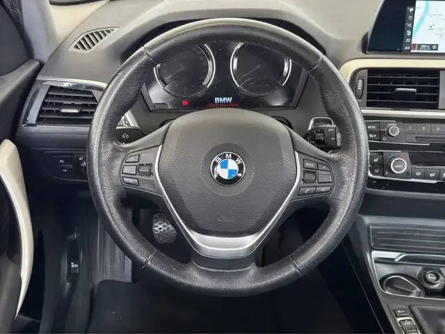 BMW 120