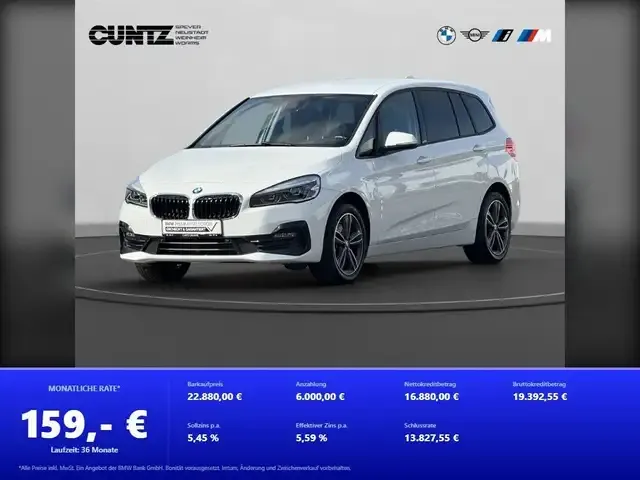 BMW 218