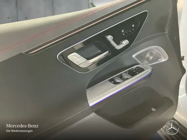 Mercedes-Benz EQE 43