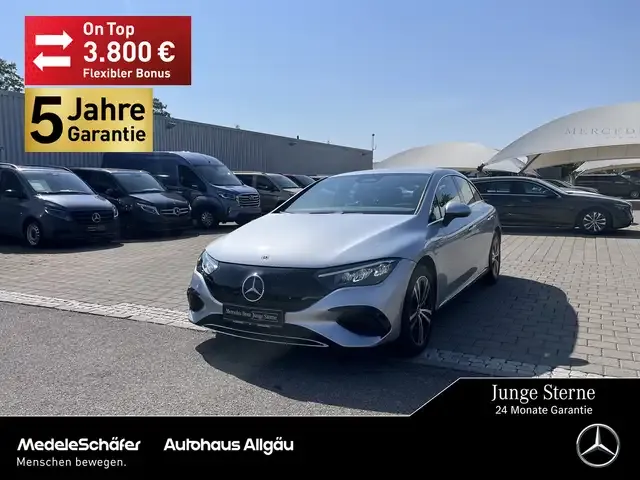 Mercedes-Benz EQE 300