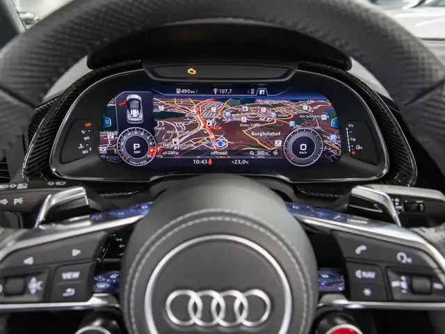 Audi R8
