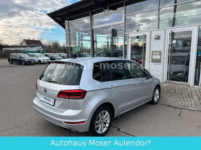 Volkswagen Golf Sportsvan