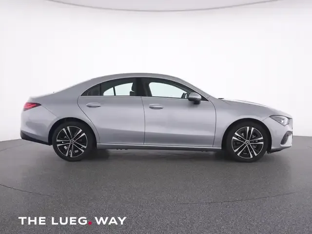 Mercedes-Benz CLA 180