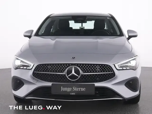 Mercedes-Benz CLA 180
