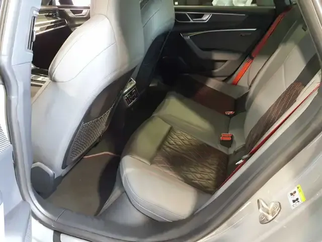 Audi S7