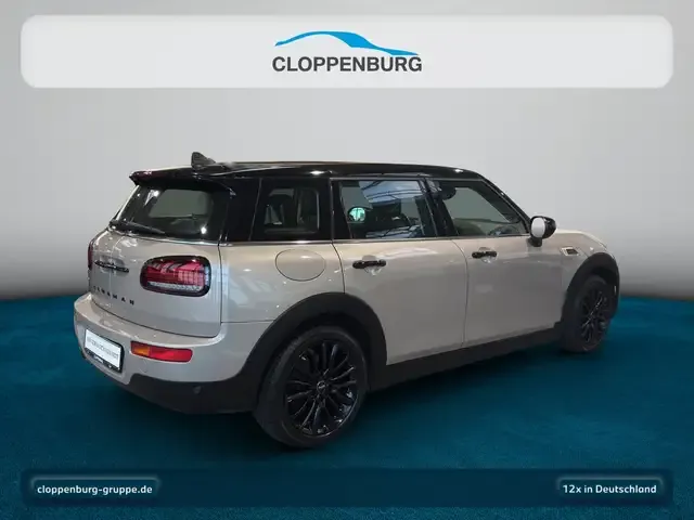 MINI Cooper Clubman