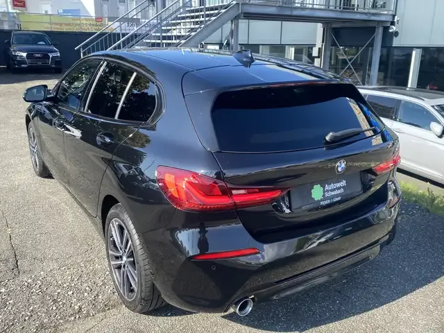 BMW 118