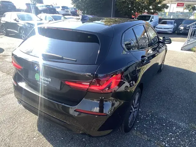 BMW 118